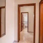 Marjoh Al Apartment *